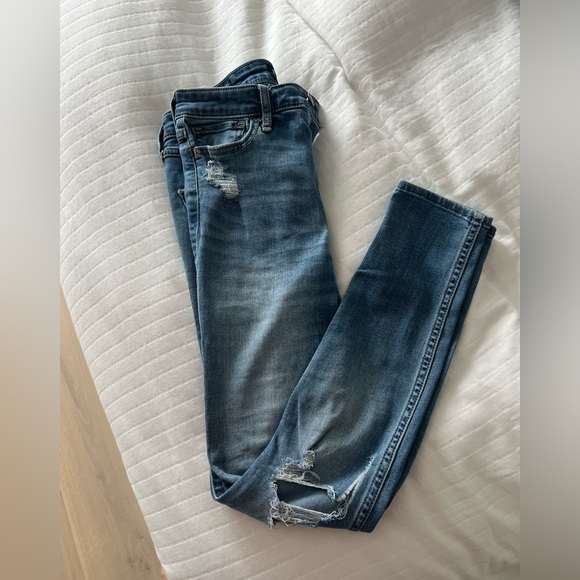 Hollister High Rise Super Skinny Jeans Size 3R (W26) - Picture 2 of 7